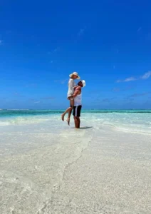 sand-bank-couple-photo (1)